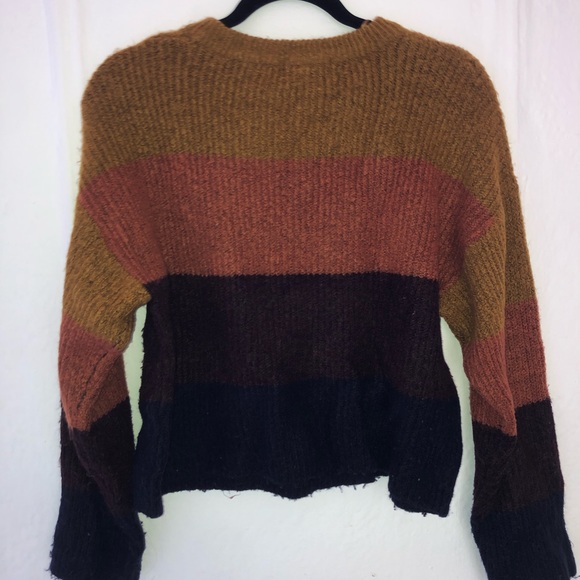 Striped sweater, small, like new - Picture 3 of 3